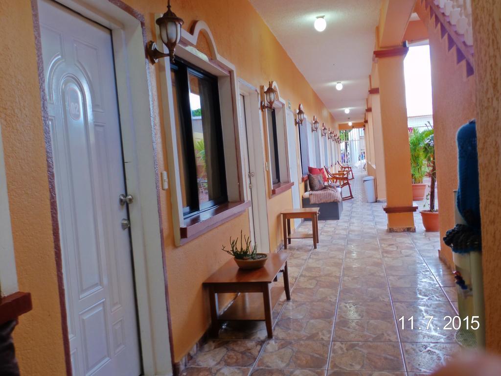 Uw Oasis Hotel La Ceiba Ngoại thất bức ảnh
