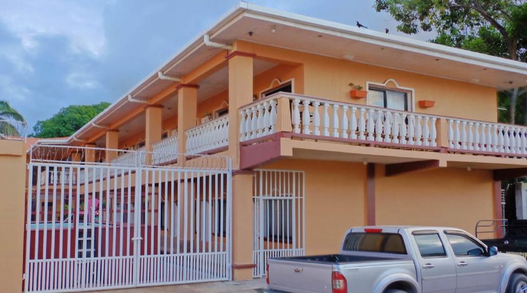 Uw Oasis Hotel La Ceiba Phòng bức ảnh