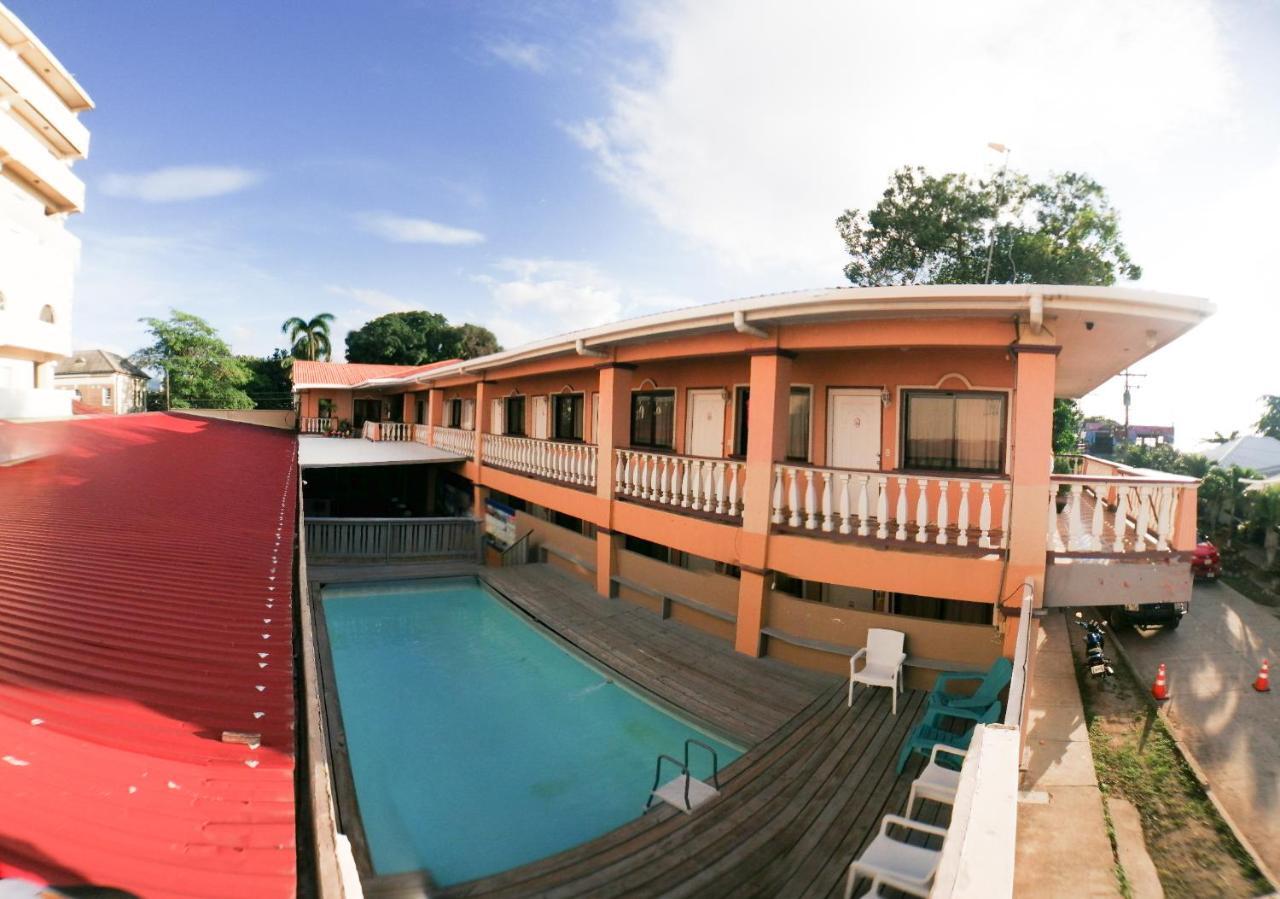 Uw Oasis Hotel La Ceiba Ngoại thất bức ảnh